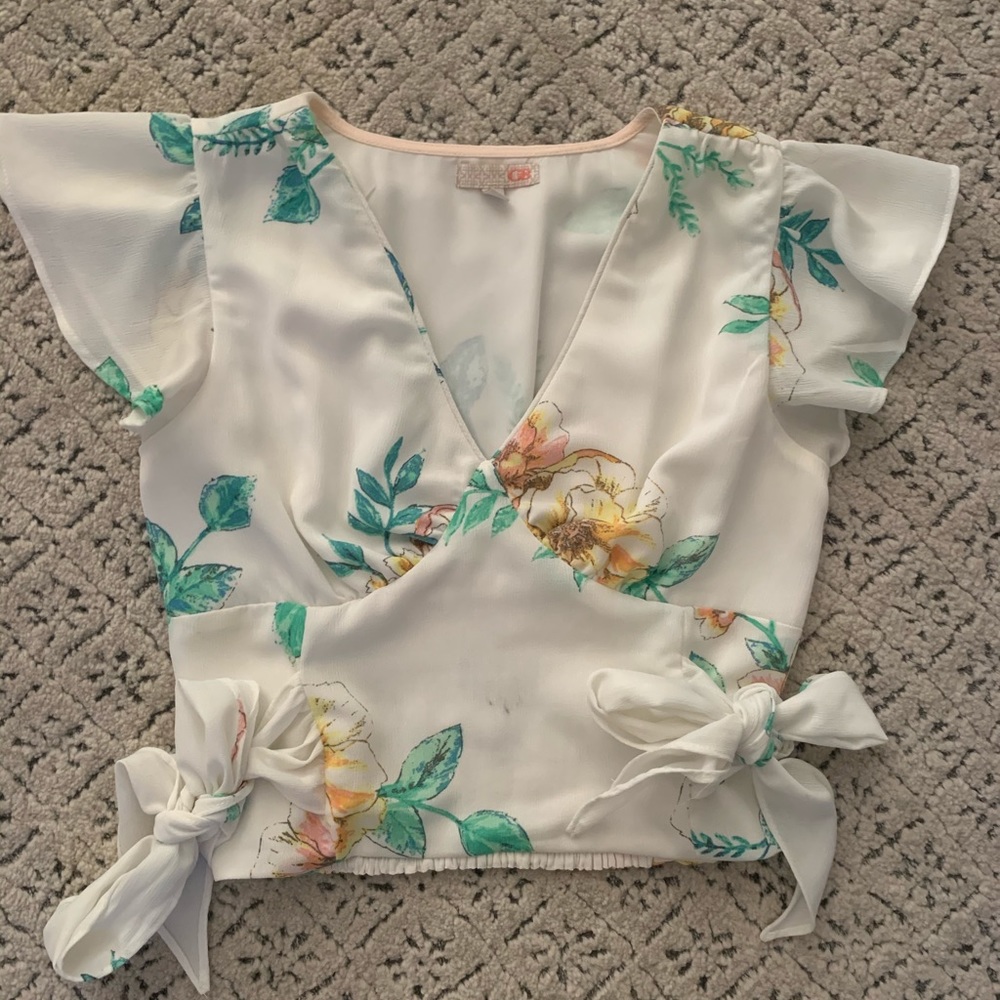 Gianni Bini Floral Crop Blouse